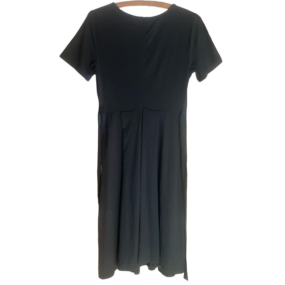Black Jersey Knit Midi Dress w/ Waist Tie – Comfy & Versatile Wardrobe Essential - Picture 6 of 12